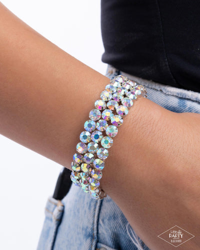 Paparazzi Iridescent Incantation - Multi