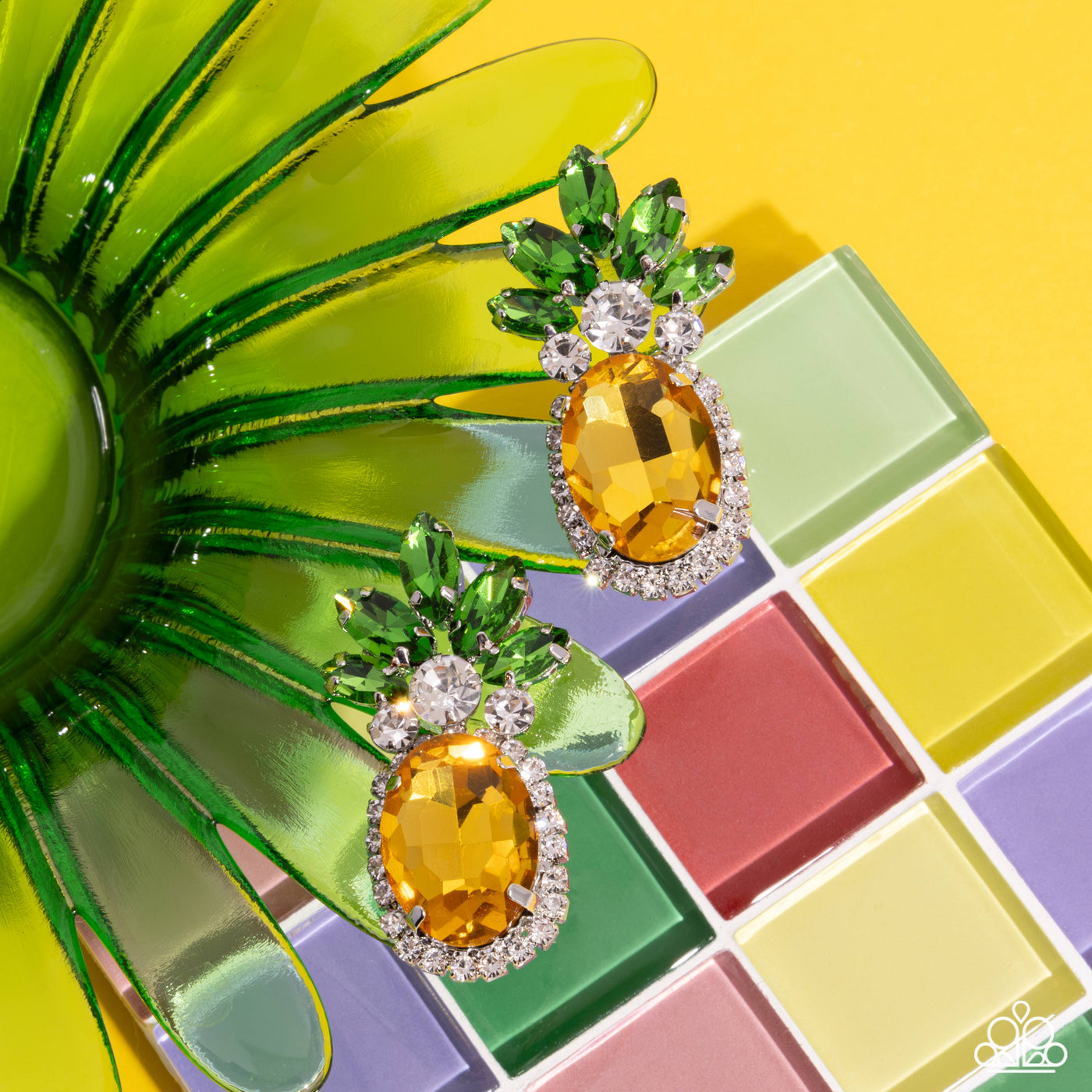 Paparazzi Prismatic Pineapple - Yellow