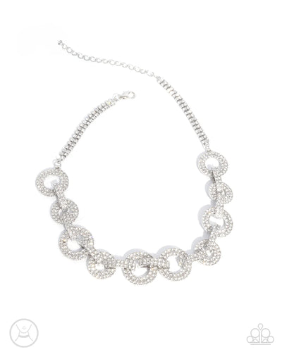 Paparazzi Elegant Embrace - White