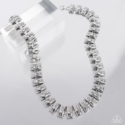 Paparazzi Officially Opulent- White