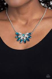 Paparazzi ♥ Frosted Florescence - Blue ♥ Necklace