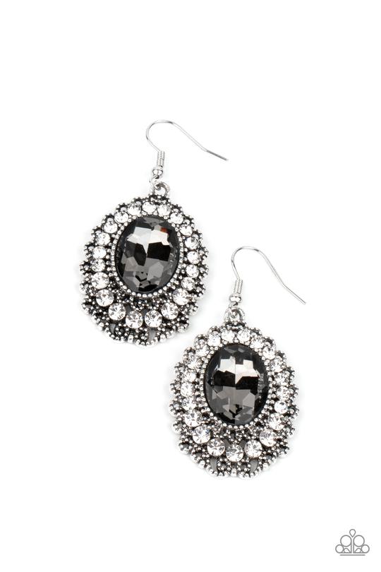 Paparazzi earrings Glacial Gardens - Silver